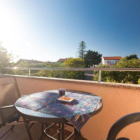 1-Bedroom Apartment In Krk - Steps From The Beach! Krk Town Exterior foto